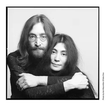 John Lennon＆Yoko Ono（ジョン・レノン＆ヨーコ・オノ）の゛Happy Xmas (War Is Over)゛を奥田民生とmiletがアコースティック・カバー。展覧会「DOUBLE  FANTASY 