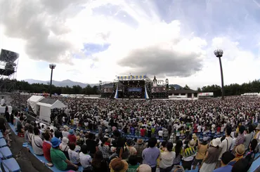 志村正彦の夢の実現凱旋ライブに16,000人を動員！豪華15アーティストが富士さんのふもと、フジファブリックの曲で競演！！ 