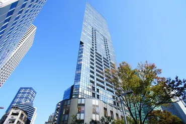 新宿のワンルームマンション、7380万円で売却!? 利回り2.73%ってどうなの？ラ・トゥール新宿15階のワンルームマンションとは!!!