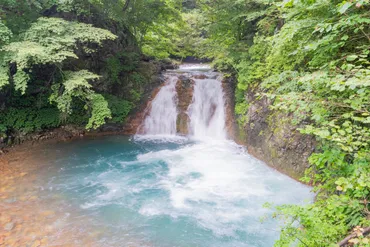 大泉の滝 キャニオニングも楽しめる日向見エリアの滝