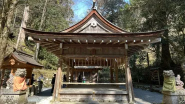 京都市】左京区 『貴船神社』奥宮は龍穴の上に建てられた「高龗神」水の神様・龍神さまがいる場所♪（高津商会RICA） 