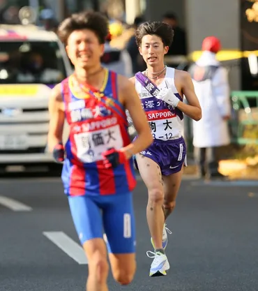 箱根駅伝 駒大が逆転優勝 最終10区で創価大抜き去る 写真特集30/27 