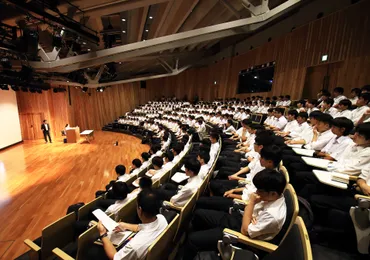 慶應義塾高校の教育モデル『日吉協育モデル』って、どんなもの？正統と異端の融合とは！？