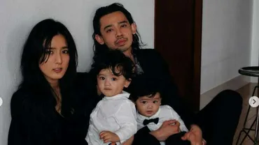 ALI・LEO、妻・藤井萩花＆1歳を迎えた双子男児との゛顔出し゛家族写真を公開！ 「なんて愛らしい」「ステキな家族」 