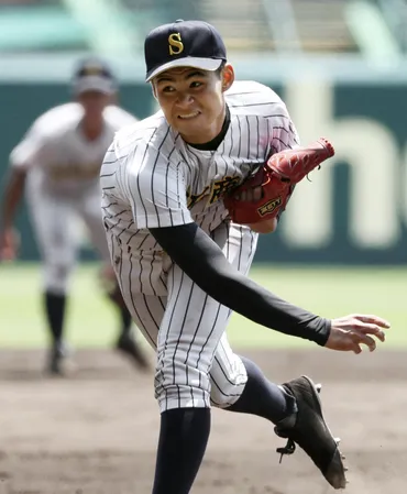 甲子園で春夏連続ベスト4 151キロ右腕は令和のエース候補 中森俊介（明石商高）【時は来た！ドラフト指名を待つ男たち 高校生編】 