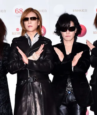 YOSHIKI、X JAPAN新曲をテレビで生歌披露 疑念の歌声の背景に「Toshlの影」メンバー間の確執は解消されぬまま