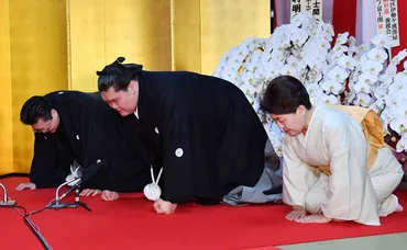 照ノ富士 横綱（2021年7月）「不動心を…：歴代横綱 決意の口上 ...