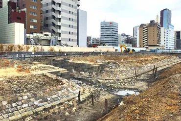 改めて学ぶ鉄道遺構「高輪築堤」の歴史的価値 日本が誇る近代化遺産の行方とは 