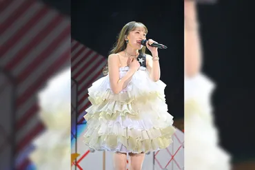 ももクロ・百田夏菜子、クリスマスソロコンサート「Talk With Me Xmas Night ～シンデレラタイム～」のLIVE Blu