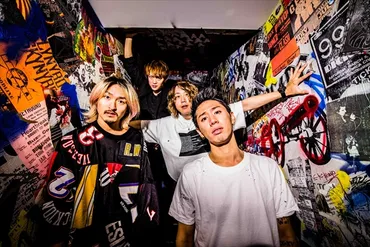 アルバム゛Ambitions゛を発売し、ワールドツアーを敢行しているONE OK ROCK。日本凱旋ライブとして4大ドームツアーが決定！ 