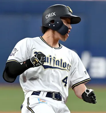 オリックス福田周平が初受賞、外野手に転向して2年目「コーチの方々に感謝」【ゴールデン・グラブ賞】：中日スポーツ・東京中日スポーツ