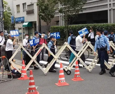 特集ワイド：一線越えた「慰霊碑破壊」予告 関東大震災の朝鮮人虐殺、「否定派」が今年も集会 