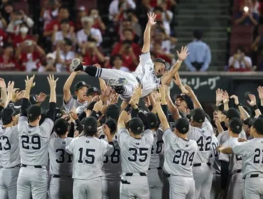 巨人が４年ぶり優勝 プロ野球セ・リーグ：時事ドットコム