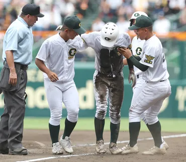 高校野球「クーリングタイム」直後に足をつる選手続出…《炎天下でやって、強制的に冷やして体に悪そう》