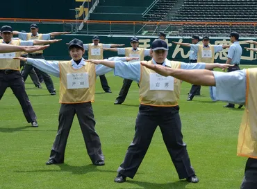 質問なるほドリ：高校野球の全国審判講習会って？ 正確な判定技術学ぶ 今年は女性が初参加＝回答・長宗拓弥 