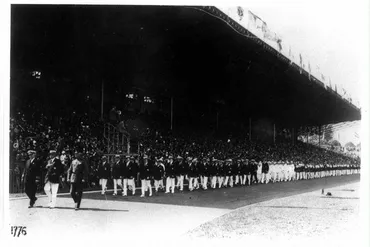 パリ五輪：100年前のパリは… 選手村初登場／44カ国男女3000人参加 