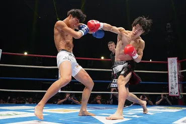 金子晃大が玖村将史との3度目の対戦を制し王座防衛。「THE MATCH」で敗れたRISE王者・鈴木真彦との再戦をアピール【K