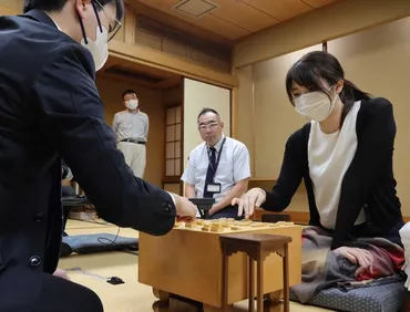 初の女性棋士目指す西山朋佳女流3冠、第2局で敗れ1勝1敗「精度の低い手を重ねて…」 棋士編入試験（スポニチアネックス） 