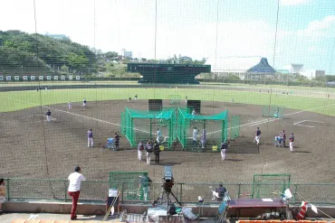 2024年】東京ヤクルトスワローズ・春季キャンプ（ANA BALL PARK 浦添）の日程や周辺情報 