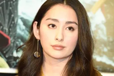 離婚グループと化したのつら……」元ももクロ・早見あかりの離婚報告に相次ぐ驚きの声 