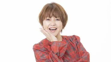 51歳の今も現役アイドル〉゛モーニング娘。゛初代リーダー、中澤裕子。ファンが今も「超超超いい感じ」と四半世紀以上゛中澤姉さん゛を推す理由 