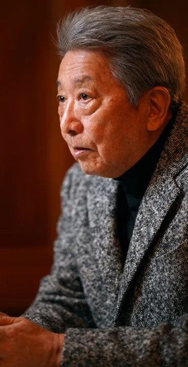 伊集院静氏の名言と生き方とは？『風の中に立て』から読み解く、大人の流儀とは？伊集院静の世界：言葉の力と、生きるヒント