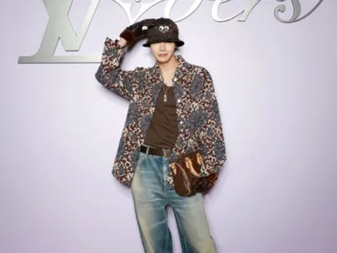 BTS」J