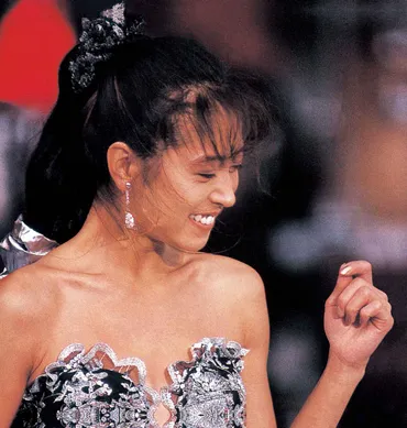 中森明菜の軌跡：4Kリマスター版上映とベストアルバム発売で振り返る、歌姫の魅力とは？中森明菜、4Kデジタルリマスター版上映とベストアルバムリリース決定！