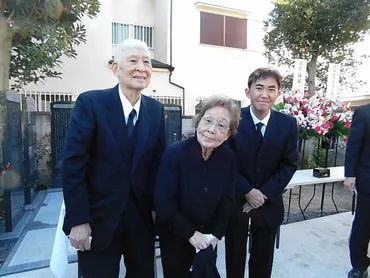 落語家4代の海老名家の新年 88歳のおかみさんが祈る平和 