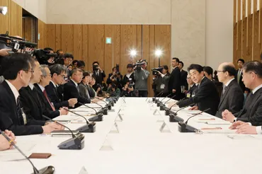 令和2年2月16日 新型コロナウイルス感染症対策専門家会議（第１回） 