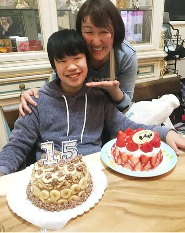 北斗晶、次男の15歳誕生日をお祝い「素敵なあたたかい家族」「良い子に育ってますね」の声 