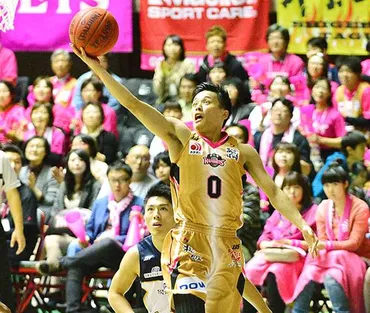 ROAD TO 東京：バスケットボール男子・富樫勇樹 光る存在感、闘志燃やす